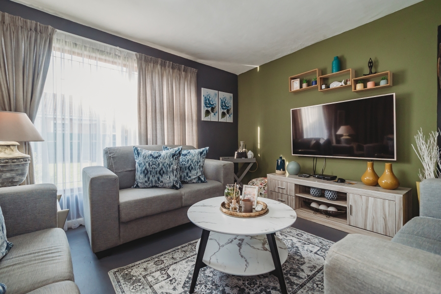 5 Bedroom Property for Sale in Blanco Western Cape